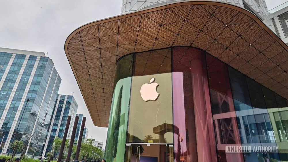 گوگل باید از طرح خانوادگی جدید AppleCare کپی کند