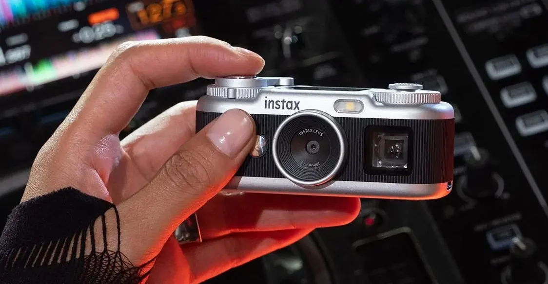 دوربین Instax Pal 2 فوجی‌فیلم معرفی شد