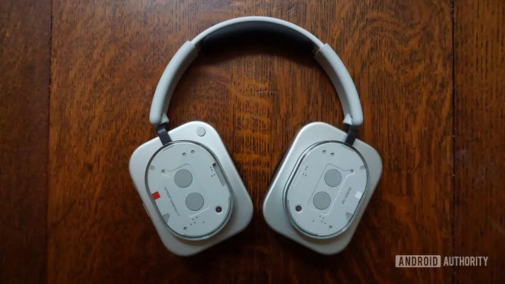 هدفون Nothing Headphone 1 Pro شاید همین ماه برسد